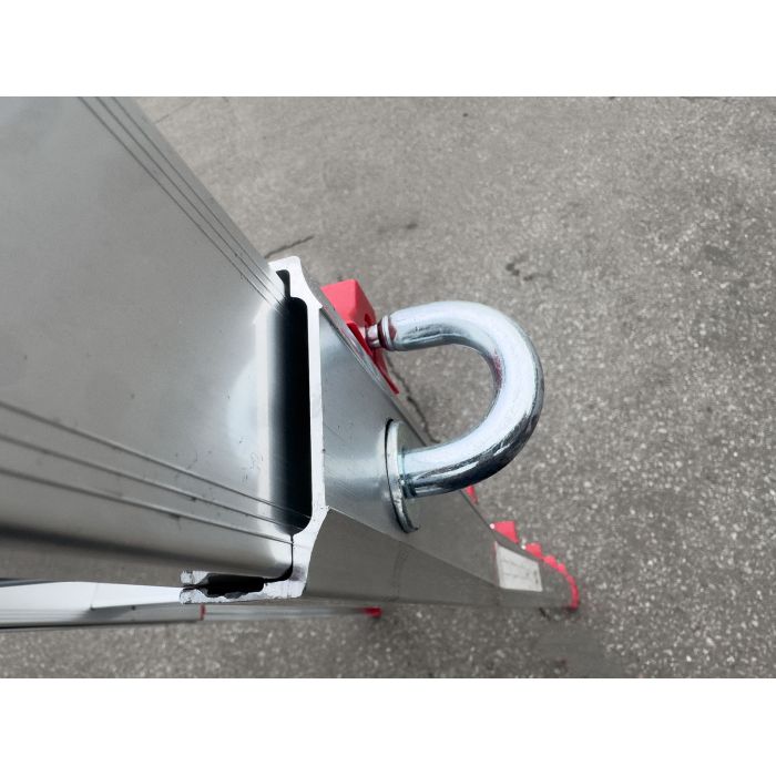 Телескопическая лестница SevenBerg 4х5 Telescopic — компактная лестница для перепадов высот