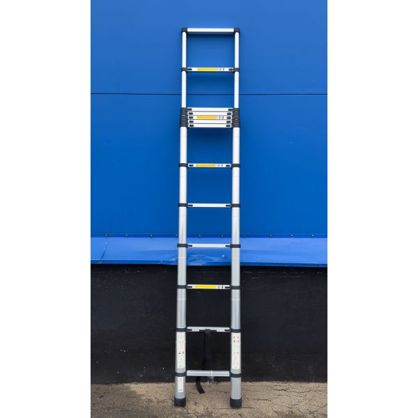 Лестница телескопическая SevenBerg QH-13  3,8 м.  Лестница телескопическая SevenBerg QH-13  3,8 м.