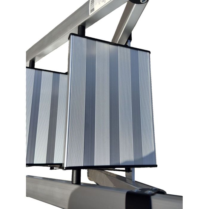 Стремянка алюминиевая Verona 6 широкие ступени серебристая с лотком для инструментов