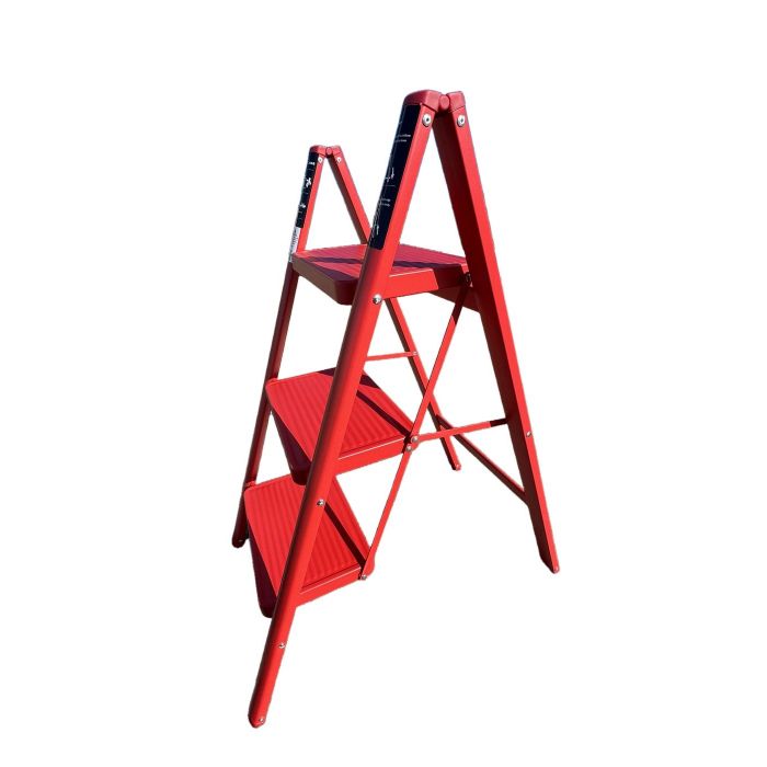 Стремянка стальная SevenBerg Milano 3 широкие ступени красная