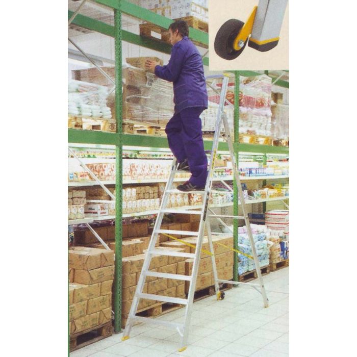  Стремянка с колесами itoss 9308